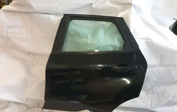 Renault Captur Rear door 