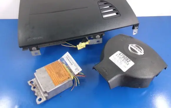 Nissan Tiida C11 Airbag set 