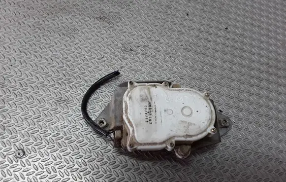 Mitsubishi L200 Central locking motor MR432147