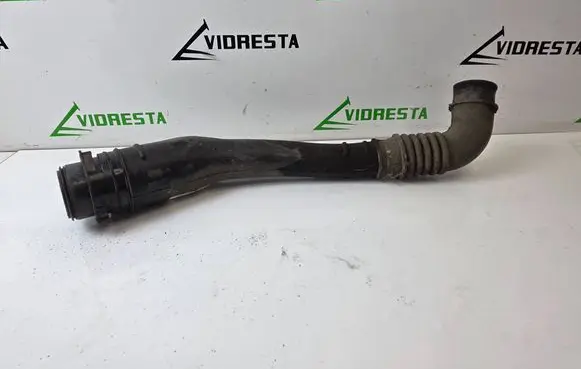 Nissan NV300 Fuel tank filler neck pipe 172214036R 93655647