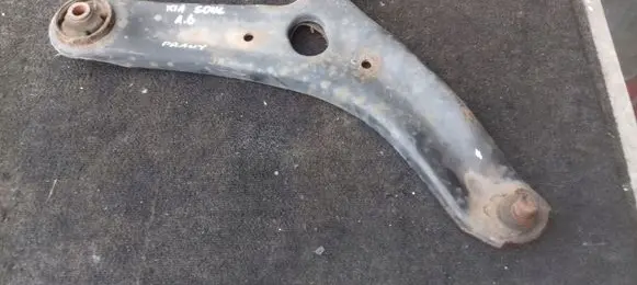 KIA Soul Front lower control arm/wishbone