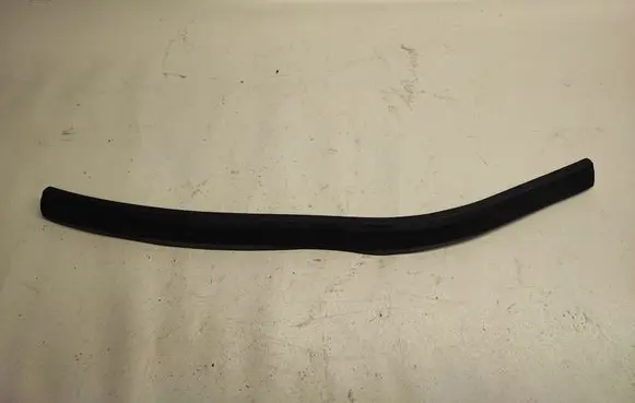 Mercedes-Benz C W204 Engine compartment rubber A2046280198