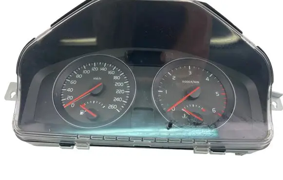 Volvo XC70 Speedometer (instrument cluster) 31296228