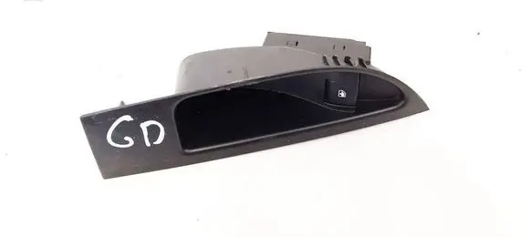 Opel Astra J Electric window control switch 13258640 JC1620579