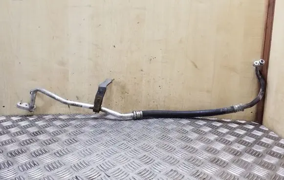 Subaru Outback Air conditioning (A/C) pipe/hose
