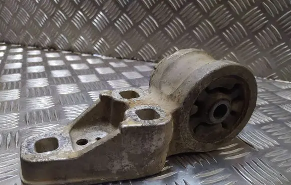 Other rear suspension part