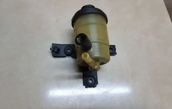 Hyundai Tucson LM Power steering fluid tank/reservoir