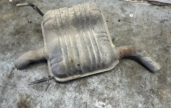 Mercedes-Benz C W202 Rear muffler/silencer tail pipe 