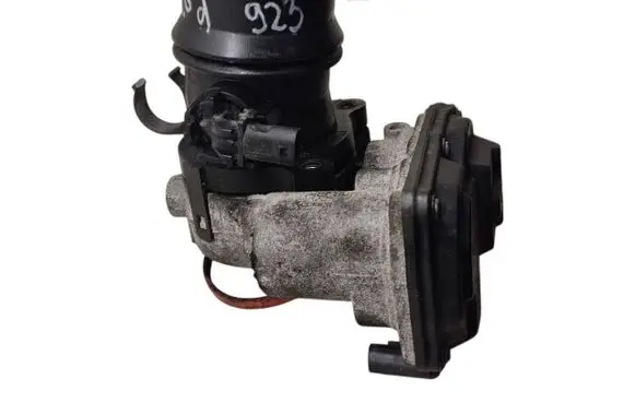 Mini Cooper Countryman R60 Throttle valve 7810752 13547810752 10378517