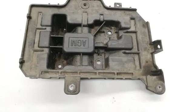 Hyundai Santa Fe Battery box tray 371502W200
