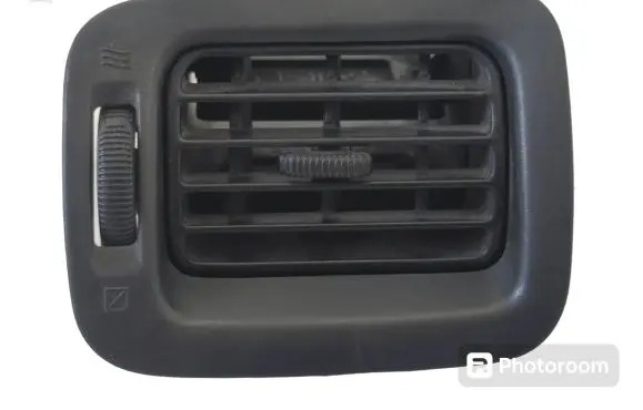Dashboard side air vent grill/cover trim
