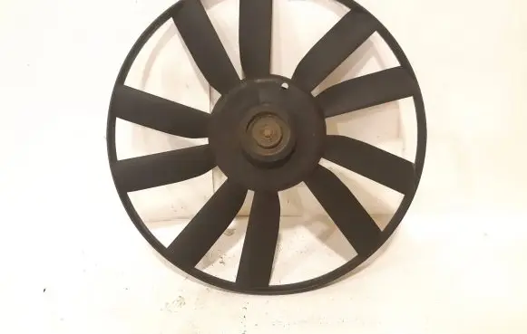 Volkswagen Golf III Fan impeller 1H0119113 820904194
