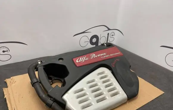 Alfa Romeo Giulietta Engine cover (trim) 198A4000