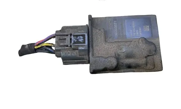 Volvo S90, V90 Fuel injection pump control unit/module 32203571 82410383 130618