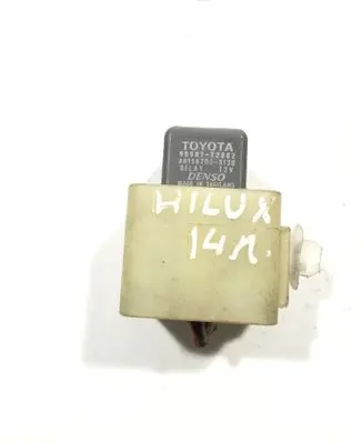 Toyota Hilux (AN10, AN20, AN30) Other relay 90987T2002 AH1567003130