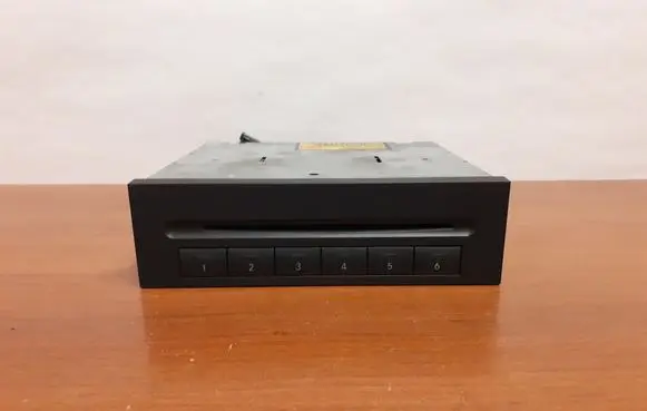 Mercedes-Benz ML W164 CD/DVD changer 6120 A2118706189