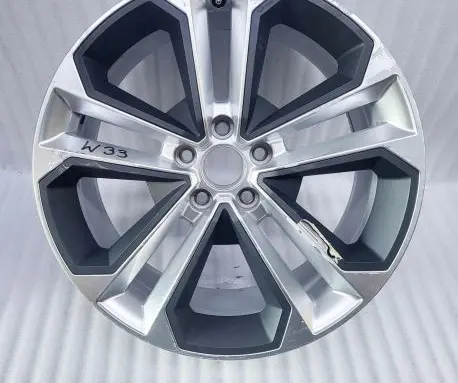 Audi SQ2 GA R19 alloy rim 