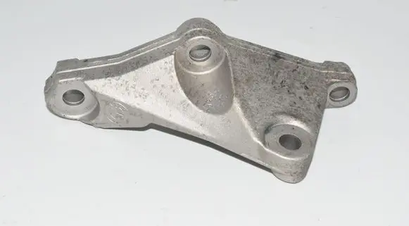 BMW 4 F36 Gran coupe Fuel pump bracket 7810698