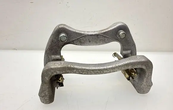 Nissan Juke II F16 Brake caliper pad carrier rear 0025C