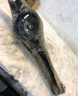Volkswagen Jetta VI Rear upper control arm/wishbone