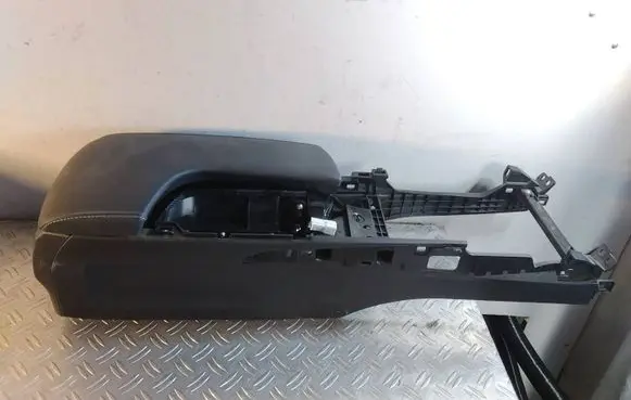 Lexus IS III XE30 Center console 5881053300