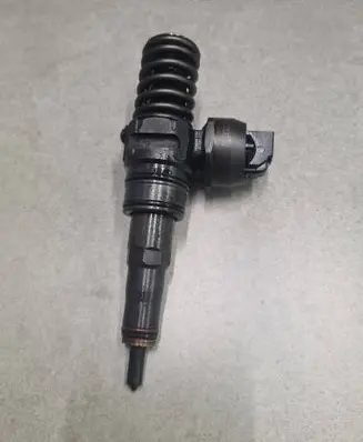 Audi A4 S4 B6 8E 8H Fuel injector 038130073BP 0414720314 PDB044