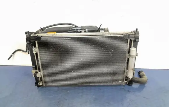 Citroen C-Crosser Coolant radiator