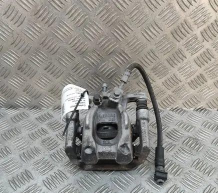 Mercedes-Benz CLA C118 X118 Rear brake caliper A2474231900 A0001500300
