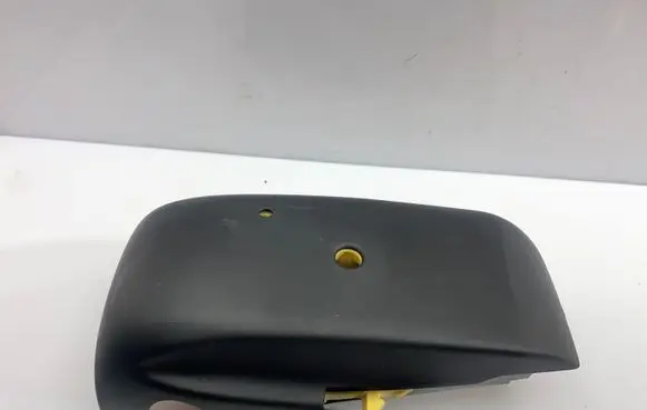 Steering wheel column trim