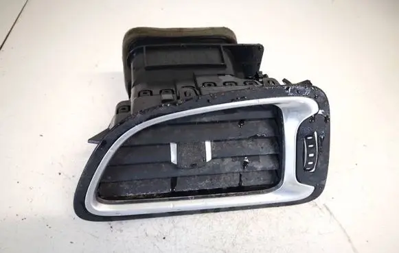 Chrysler 200 Dash center air vent grill sp19718