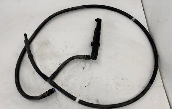BMW 6 F12 F13 Headlight washer spray nozzle 7246088