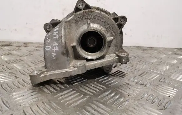 Hyundai Santa Fe Water pump HY9704