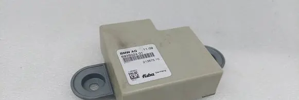 BMW 5 GT F07 Aerial antenna amplifier 6935024 213675