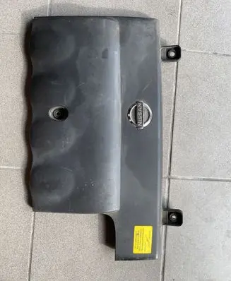 Nissan Almera Tino Engine cover (trim)