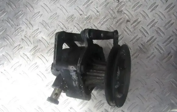 BMW 3 E36 Power steering pump 7681955168 2083248