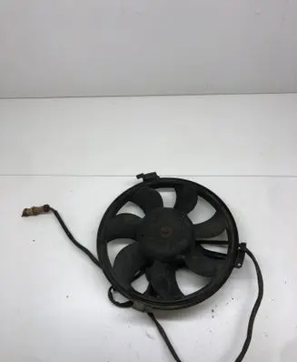Audi A4 S4 B5 8D Electric radiator cooling fan 
