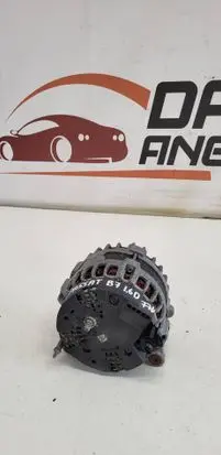 Volkswagen PASSAT B7 Generator/alternator 03L903024F 0125811027