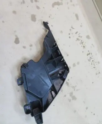 Audi A7 S7 4G Front bumper mounting bracket 4G8807284C