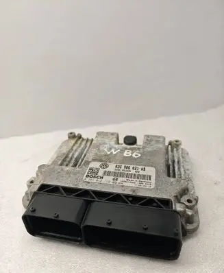 Volkswagen PASSAT B6 Engine control unit/module 03G906021AB 1039S13003 14680428
