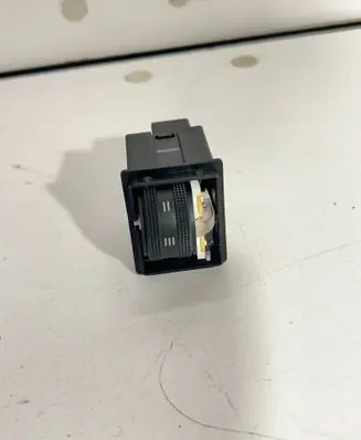 Audi A4 S4 B8 8K Headlight level height control switch 8K0941301