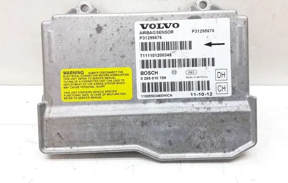 Volvo V70 Airbag control unit/module P31295676 0285010709