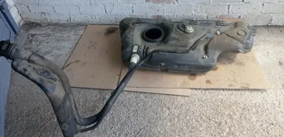 Peugeot 2008 I Fuel tank 9816313580 05116580 05116680