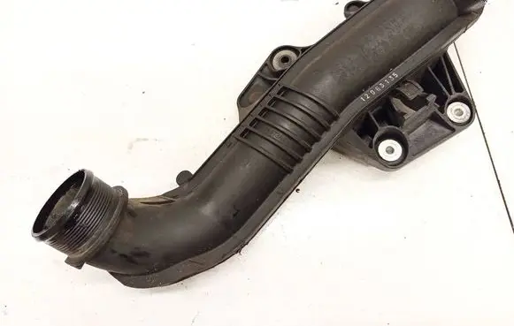 Audi A4 S4 B8 8K Intercooler hose/pipe 8K0145673A