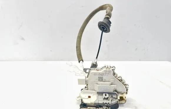 Front door lock