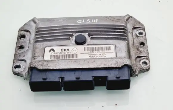 Renault Megane III Engine control unit/module 237100293R