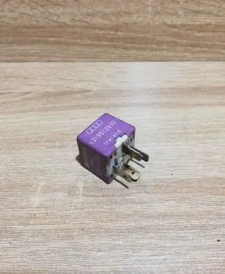 Audi A4 S4 B6 8E 8H Other relay 431951253G