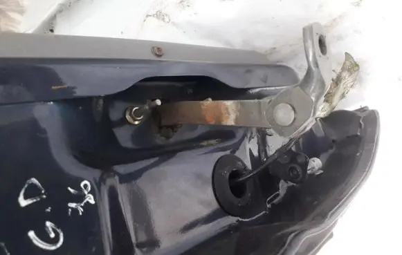 Ford Escort Rear door check strap stopper