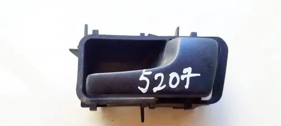 Volkswagen PASSAT B3 Rear door interior handle 357862153F