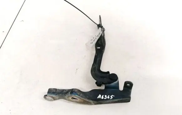 Mazda 2 Engine bonnet/hood hinges