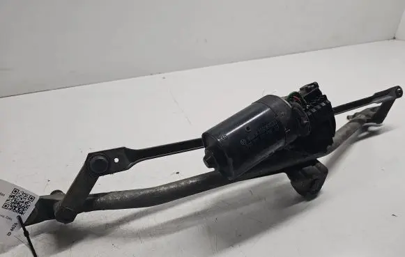 Audi A4 S4 B5 8D Front wiper linkage and motor 8D1955023A